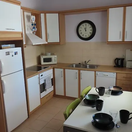 Phoebes Place At Court, 2 Bedroom With A Shared Pool - Fully Refurbished For 2026 Holiday home Kalamaki (Zakynthos)