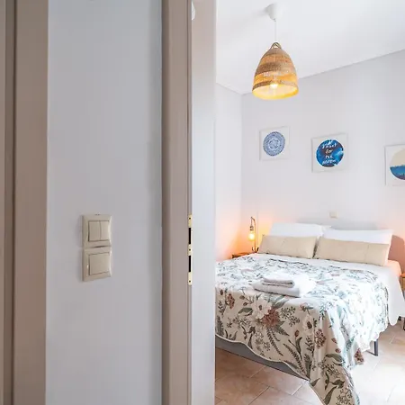 Phoebes Place At Court, 2 Bedroom With A Shared Pool - Fully Refurbished For 2026 Ferienhaus *