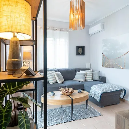 Phoebes Place At Court, 2 Bedroom With A Shared Pool - Fully Refurbished For 2026 Kalamákion