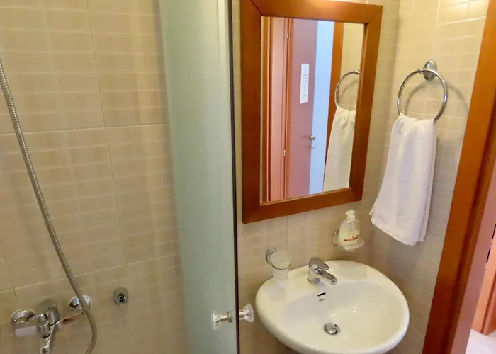 Phoebes Place At Court, 2 Bedroom With A Shared Pool * Kalamákion